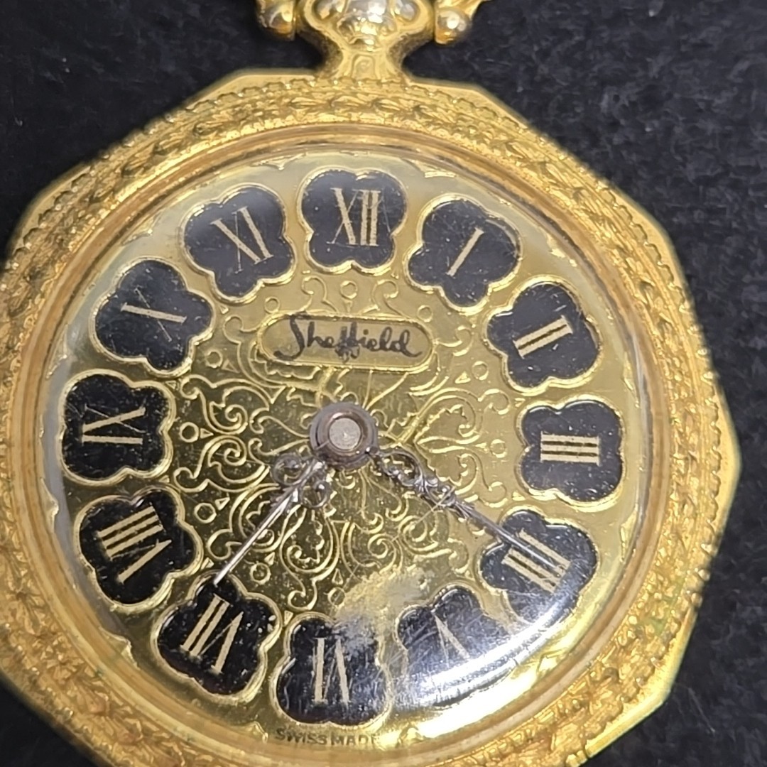 Sheffield Pocket Watch Necklace 26″ Chain Gold Tone Manual Wind Vintage