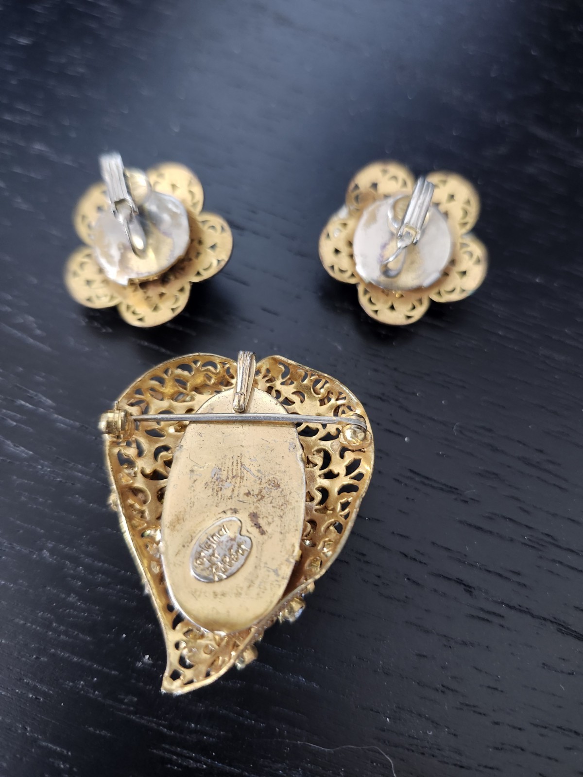 Original By Robert Vintage BROOCH & EARRINGS SET Gold Plate, Pearls, Rhinestones