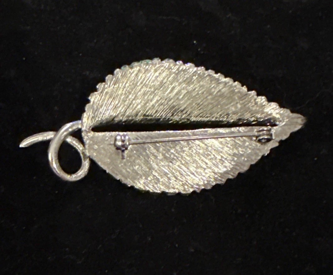 Vintage Silver Tone Leaf Brooch Pin Brushed Textured Swirl Stem 3” Nature