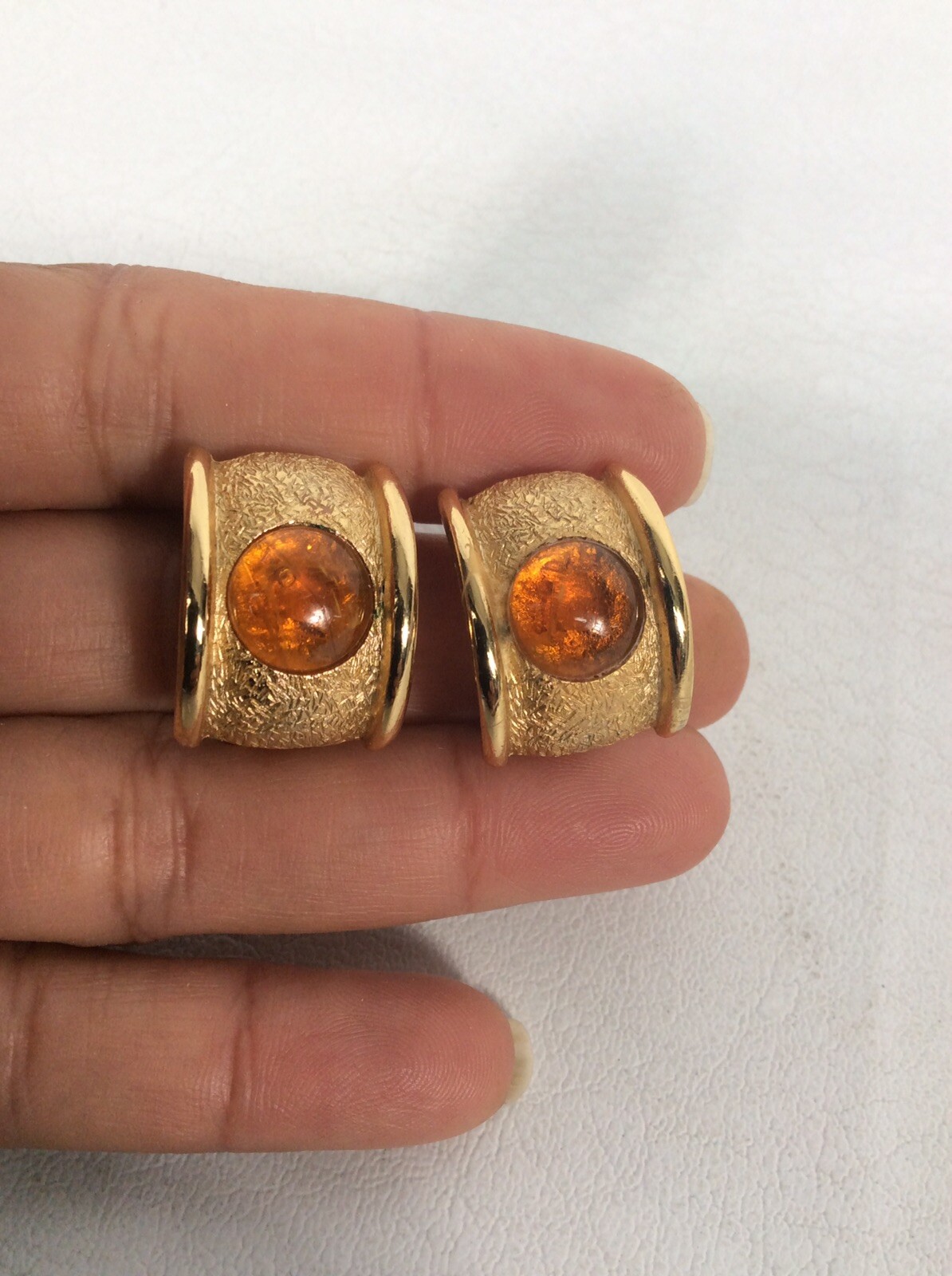vintage Orena Paris Amber Gripoix gold tone Hoop clip earrings