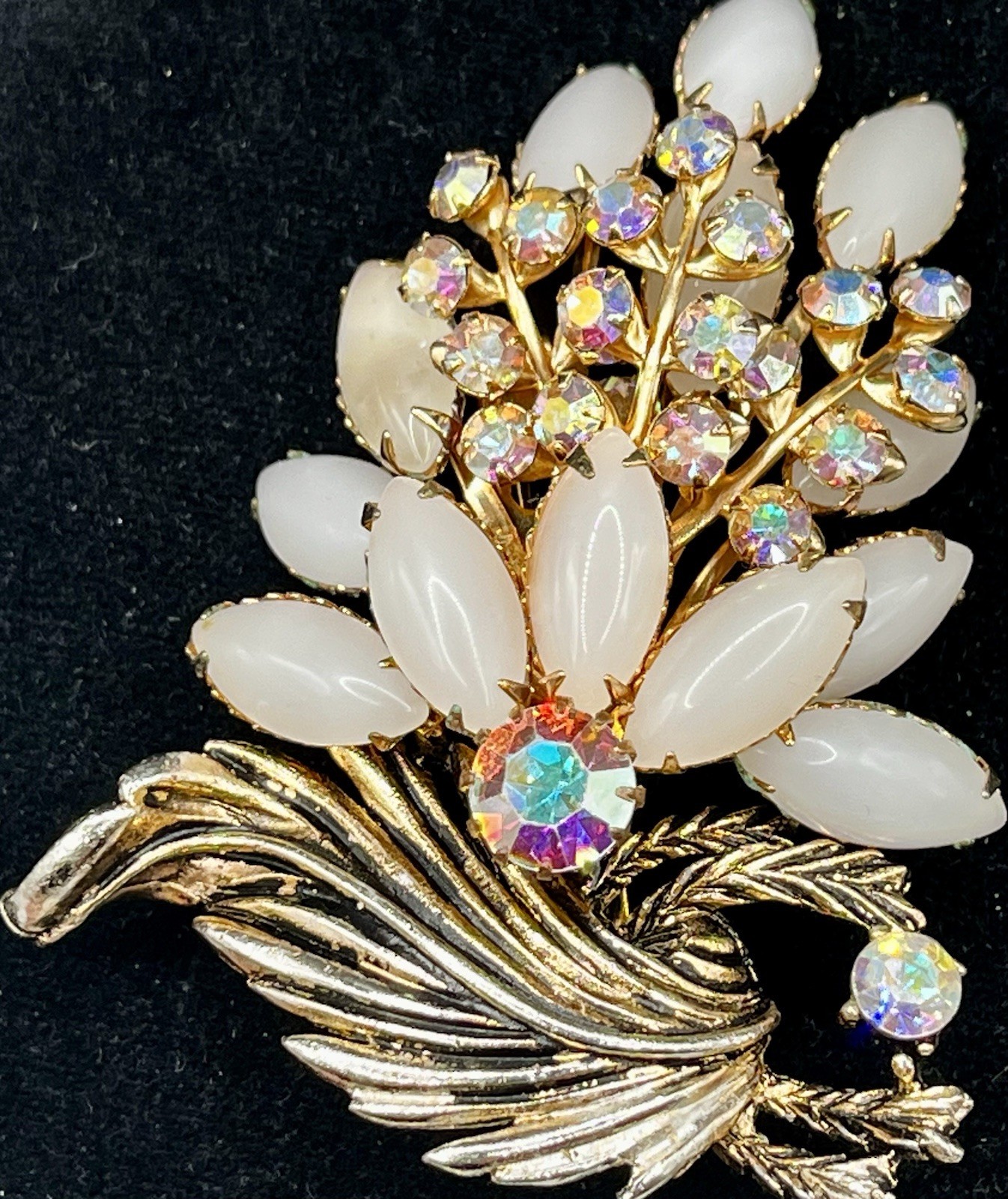 1950’s-60’s Pale Pink Marquise & AB rhinestone floral Spray Bouquet Brooch 2.85”