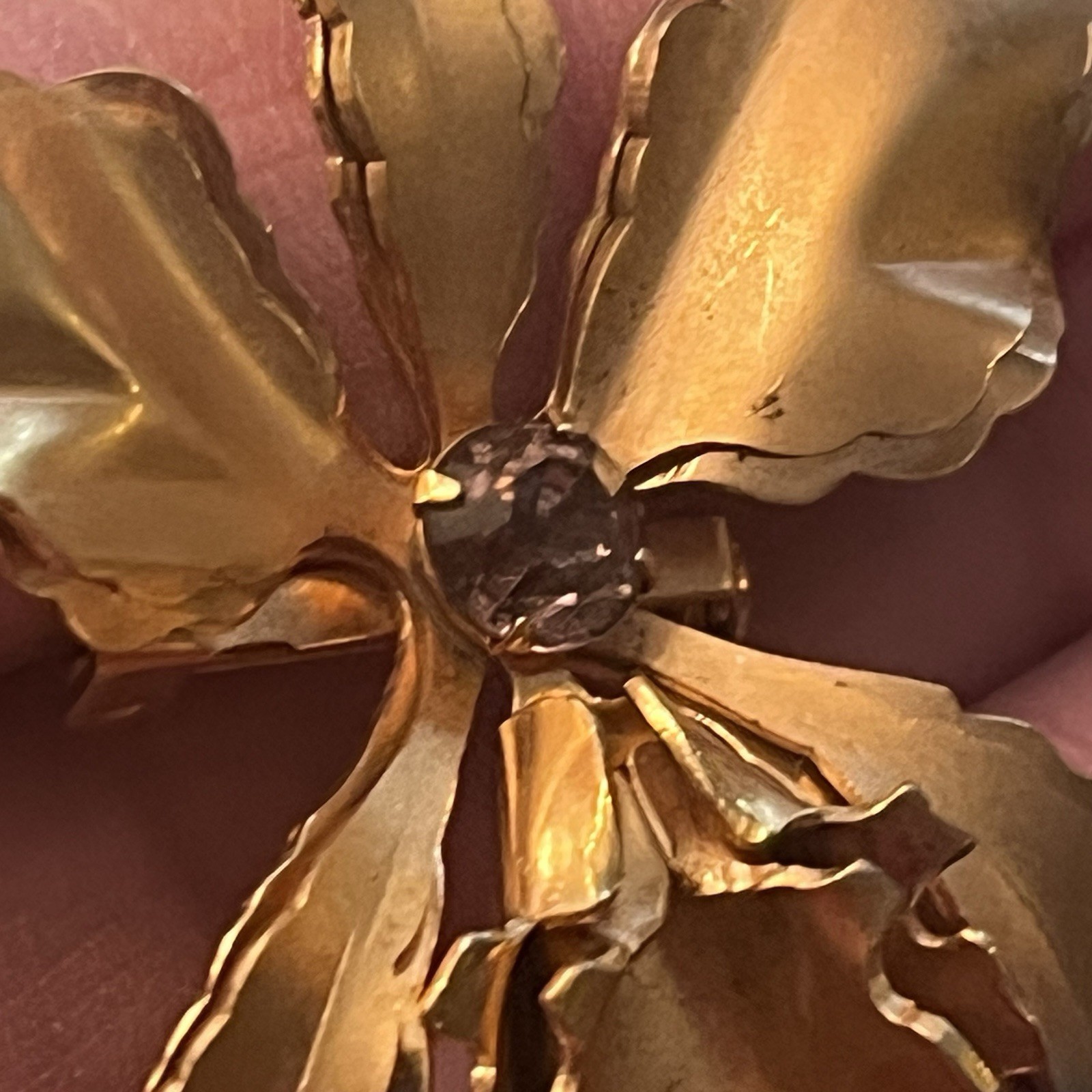 VTG 3D Gold tone Orchid Flower Brooch purple rhinestones retro Pin Flora Jewelry