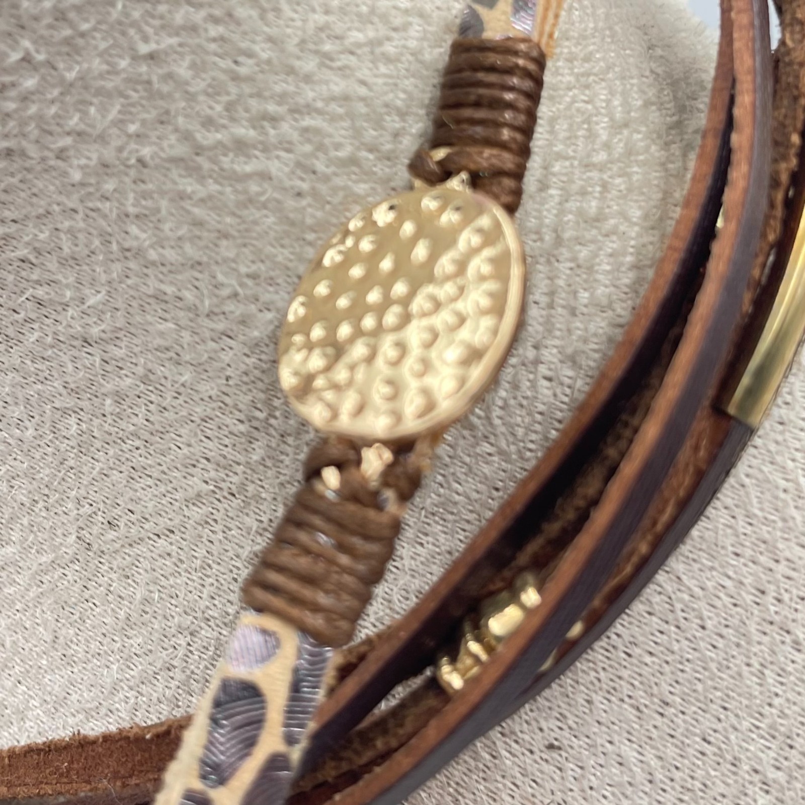 Vintage Boho Leather Wrap Bracelet Multi Strand Animal Magnetic Clasp Gold Tone