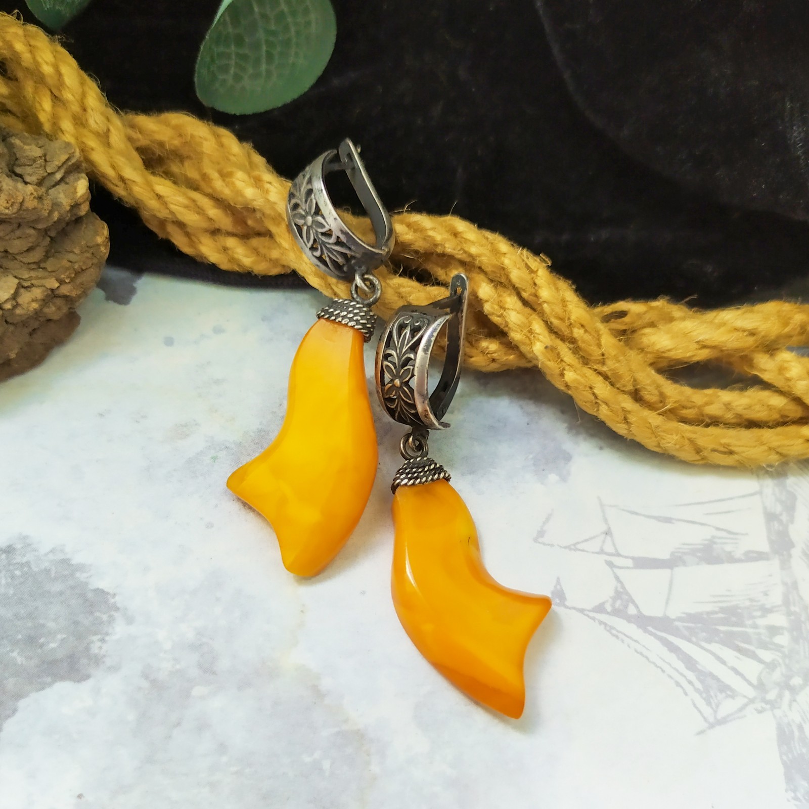 Vintage USSR Amber Earrings 875 Silver Soviet amber earrings