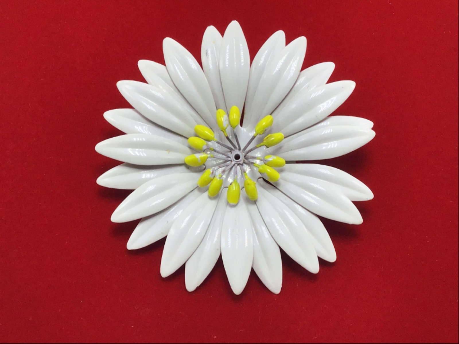 Vintage White Enamel Daisy Flower Brooch Pin Yellow Center Layered Petals Retro