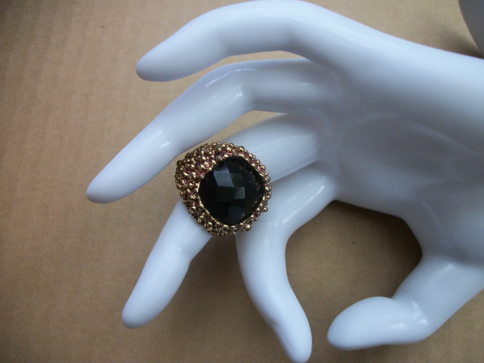 Vintage Avon Cocktail Ring Gold Tone Textured Pebble Black