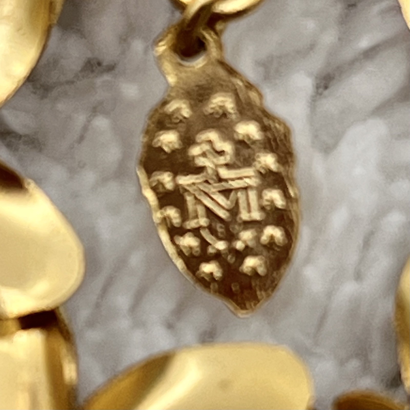 Vintage Textured Floral Brooch Miraculous Medal Dangle Gold Tone 2″