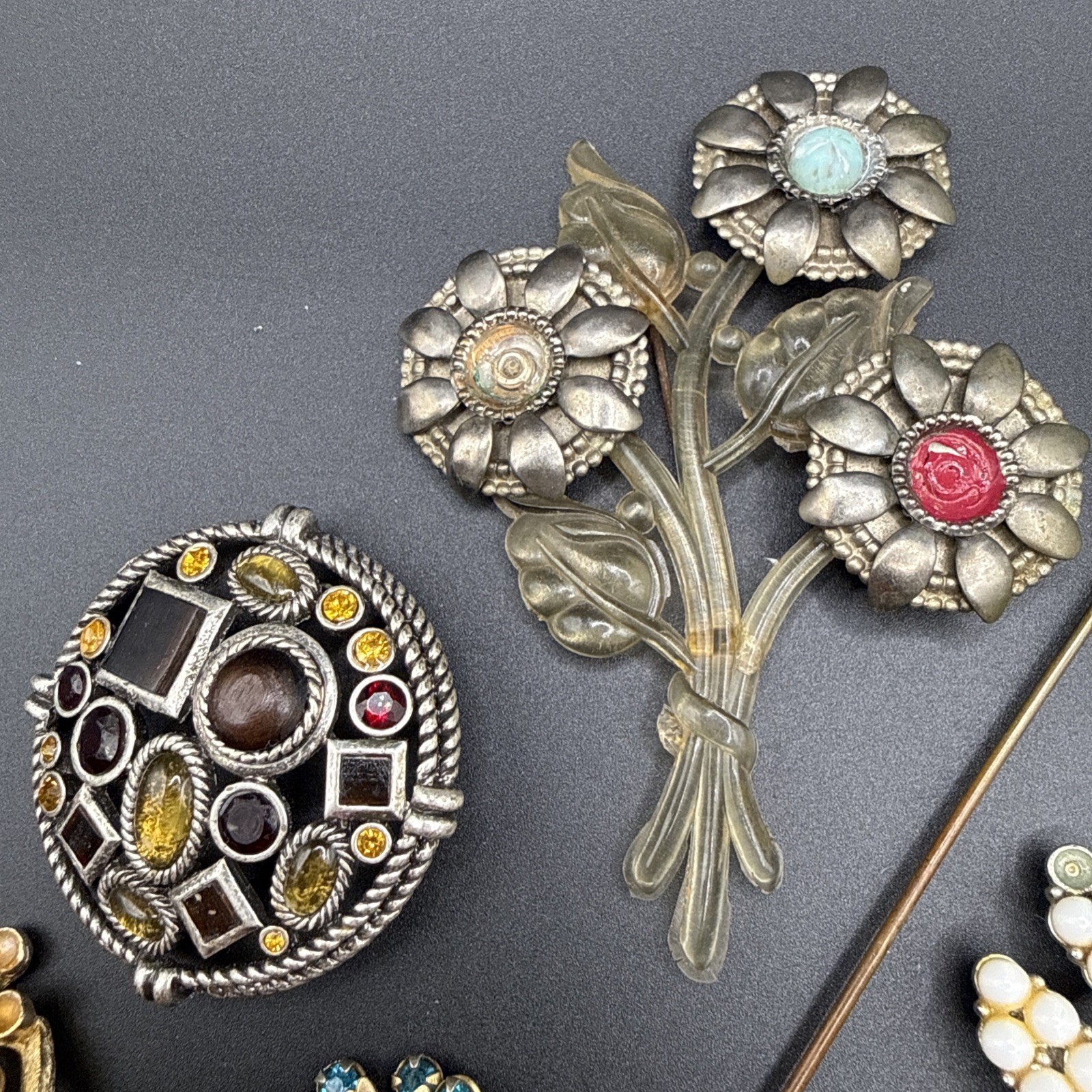 Vintage Brooch Lot For Repair Coro Unsigned Antique