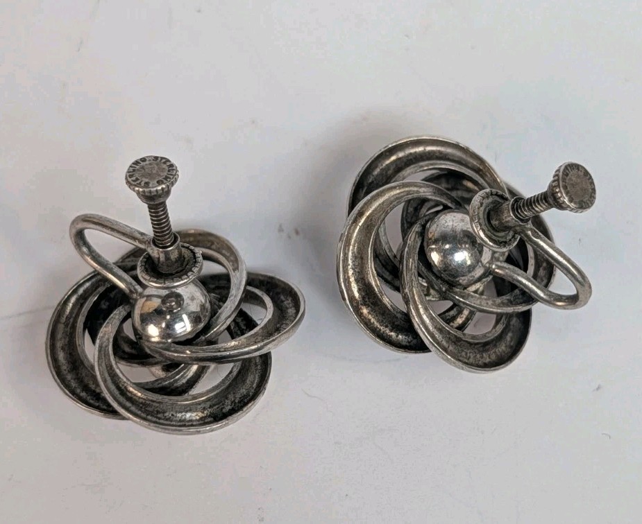Vintage 50s Sterling Silver 925 Swirl Lovers Knot Screw Back Earrings