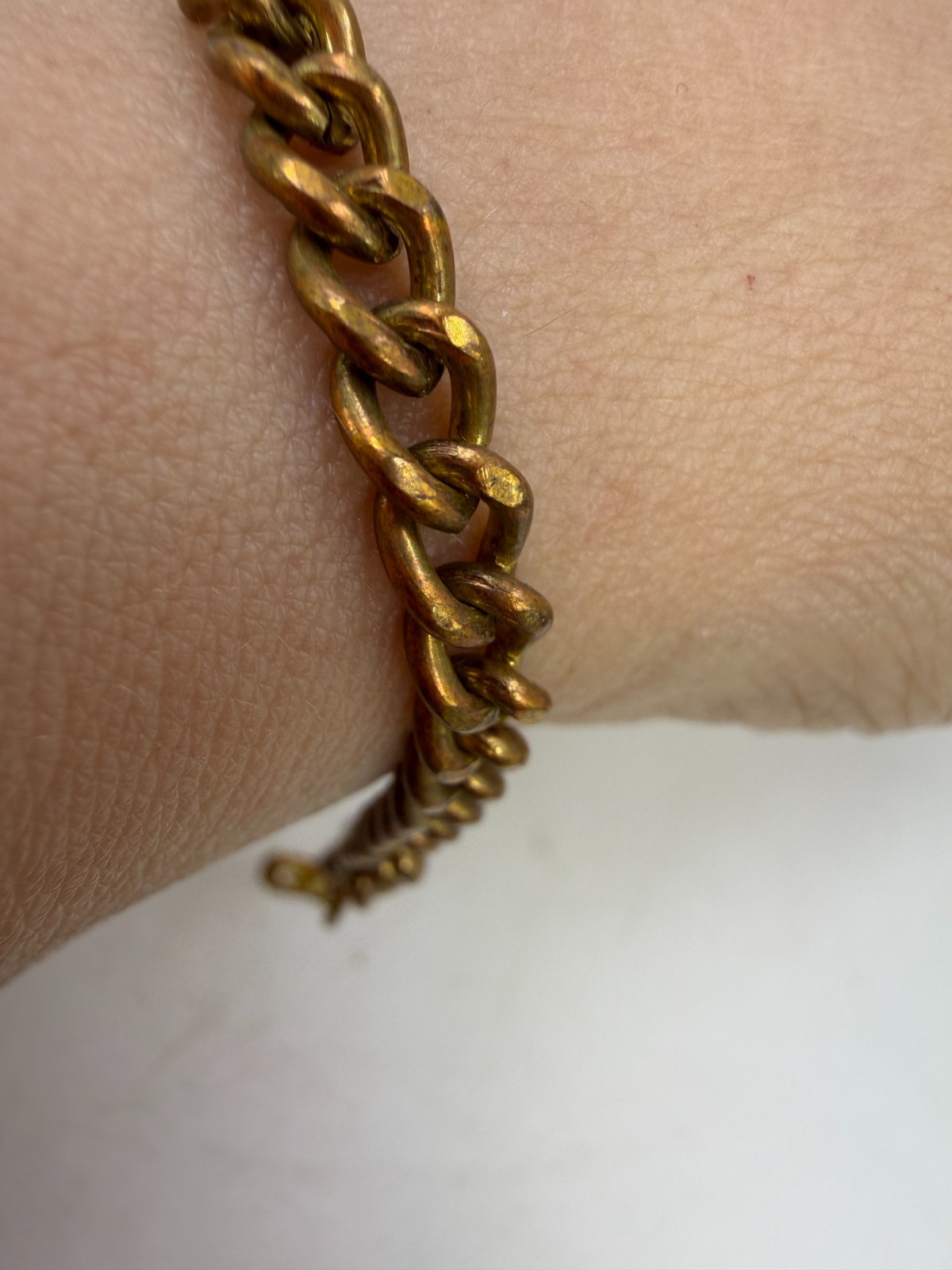 Vintage Bracelet Sweetheart Chain Brass? 7 Inches Lightweight