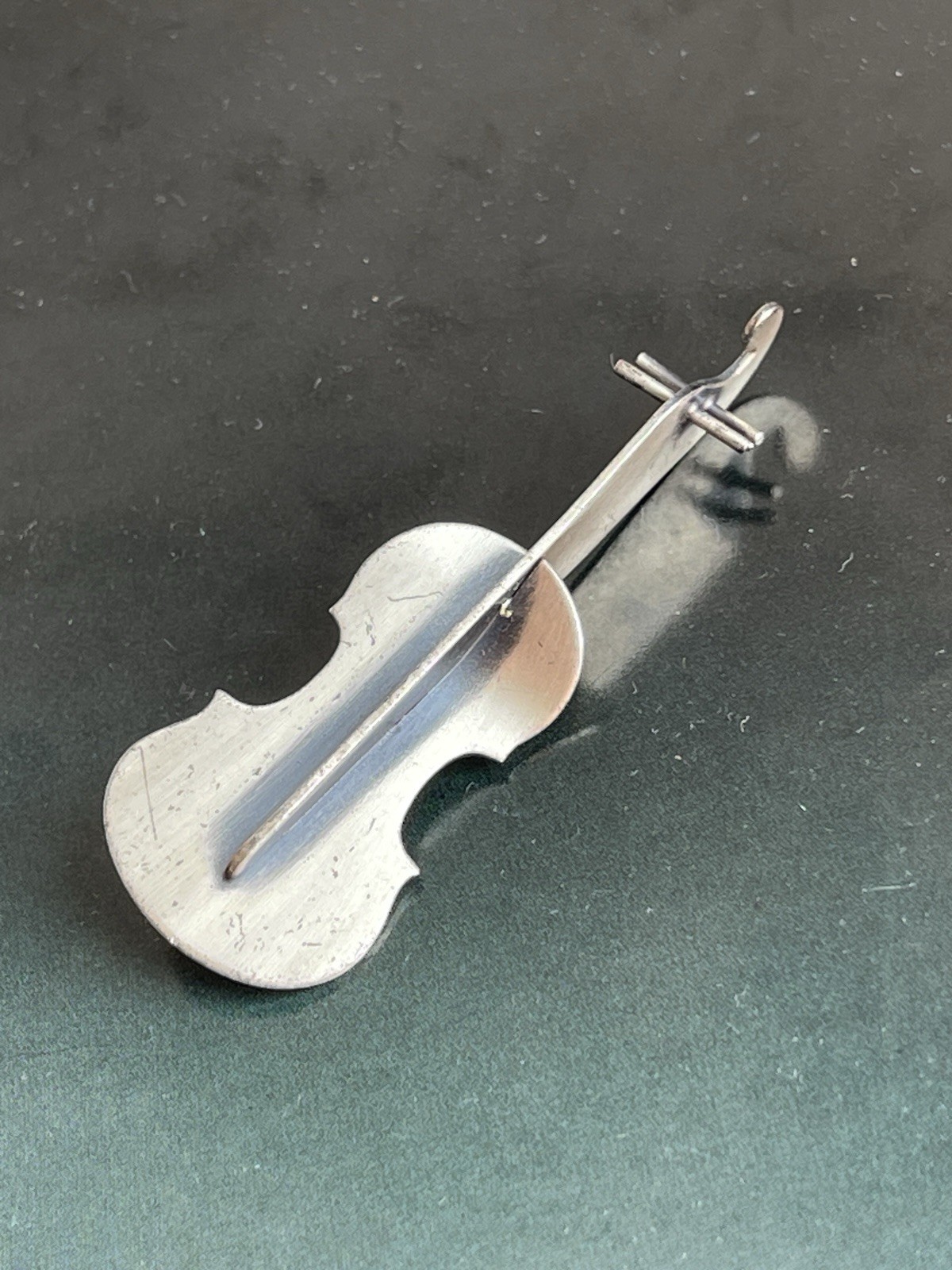Vintage Beau Signed Sterling Silver Violin Brooch Pin Musical Instrument