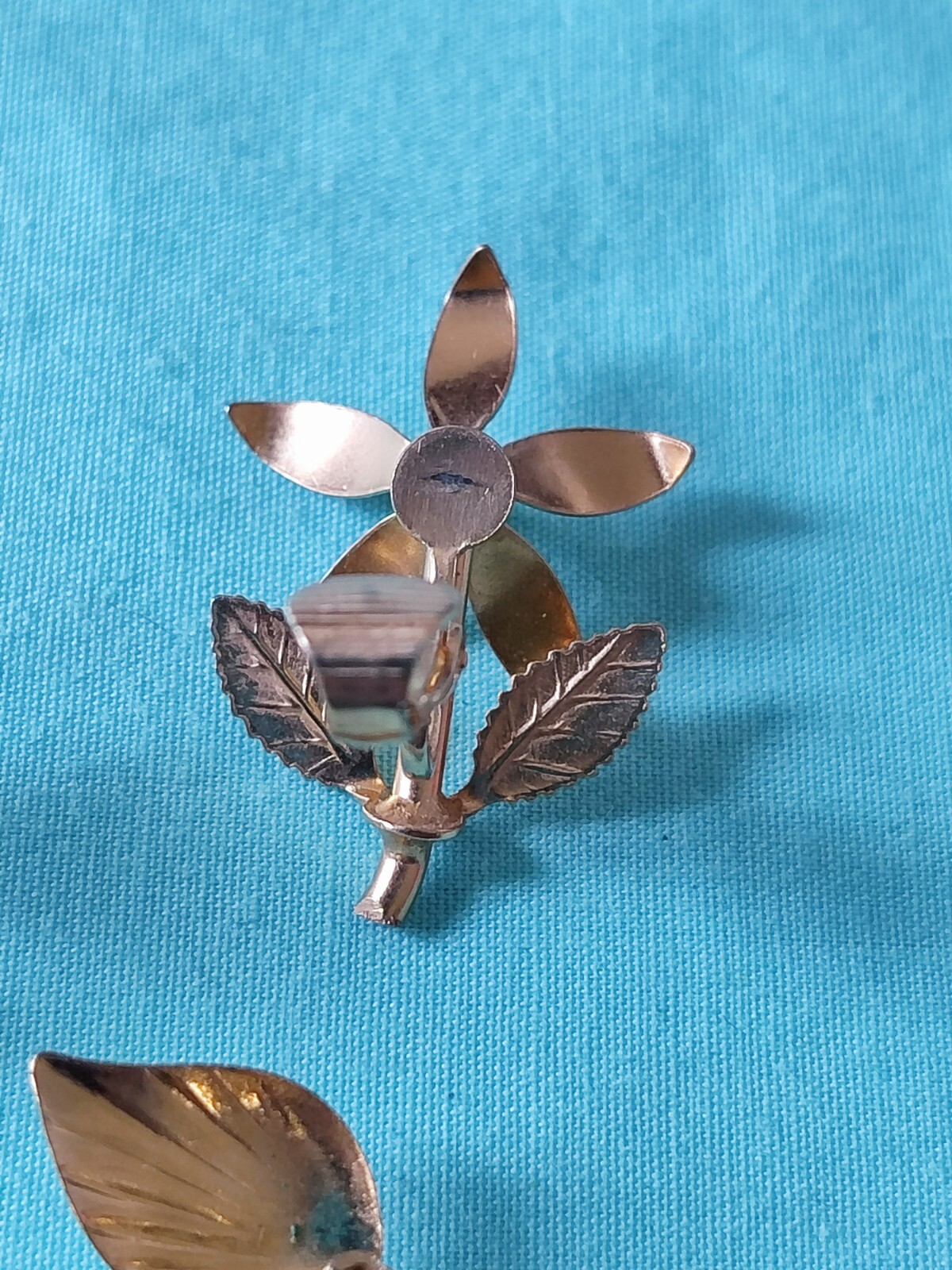 Vintage Flower Brooch Pin And Clip On Earrings Set Gold Garden Spring Summer