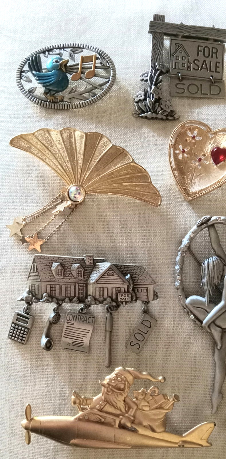 15 Pc Lot J.J. Jonette Brooches 3pc set Bluebird Animals Santa Rhinestone Pearl
