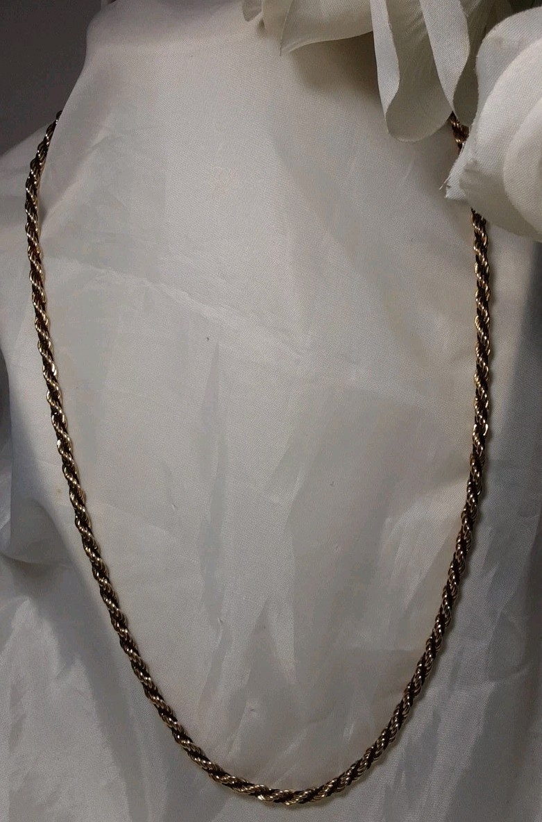 Necklace Gold Tone Metal & Blackish Tread Twisted 24″ Vintage Jewerly
