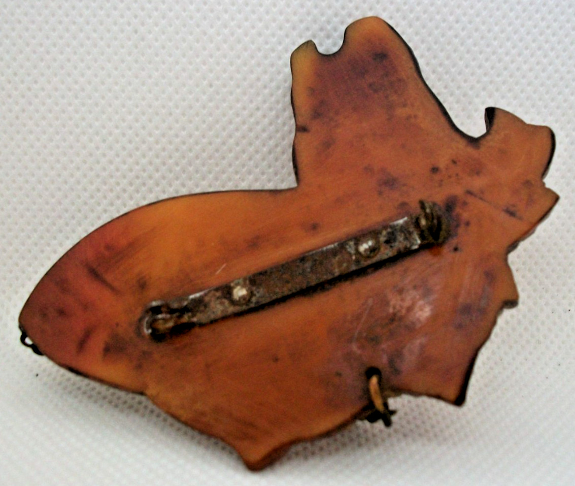 Vintage As Is – Carved Bakelite Brooch Pin – Redish Brown- HORSE Head w/Chain