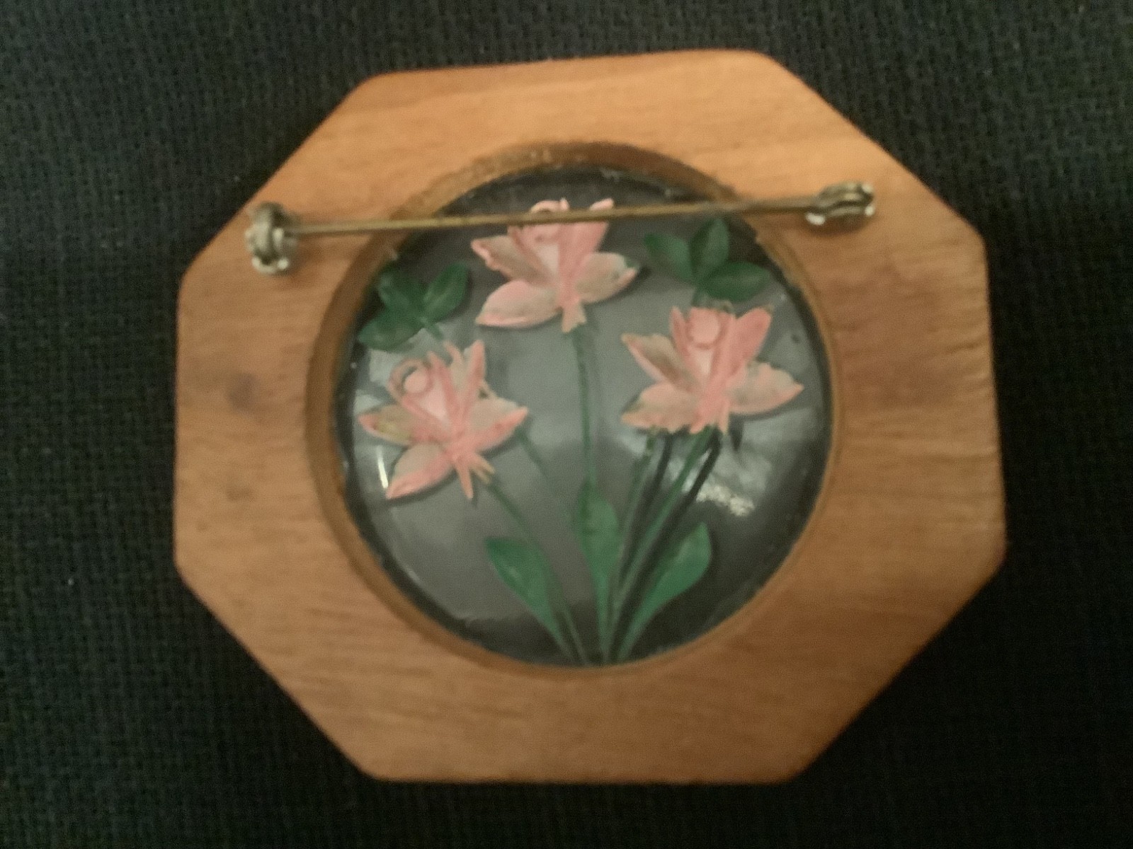 Lucite and wood reverse carved pin, daffodils pink