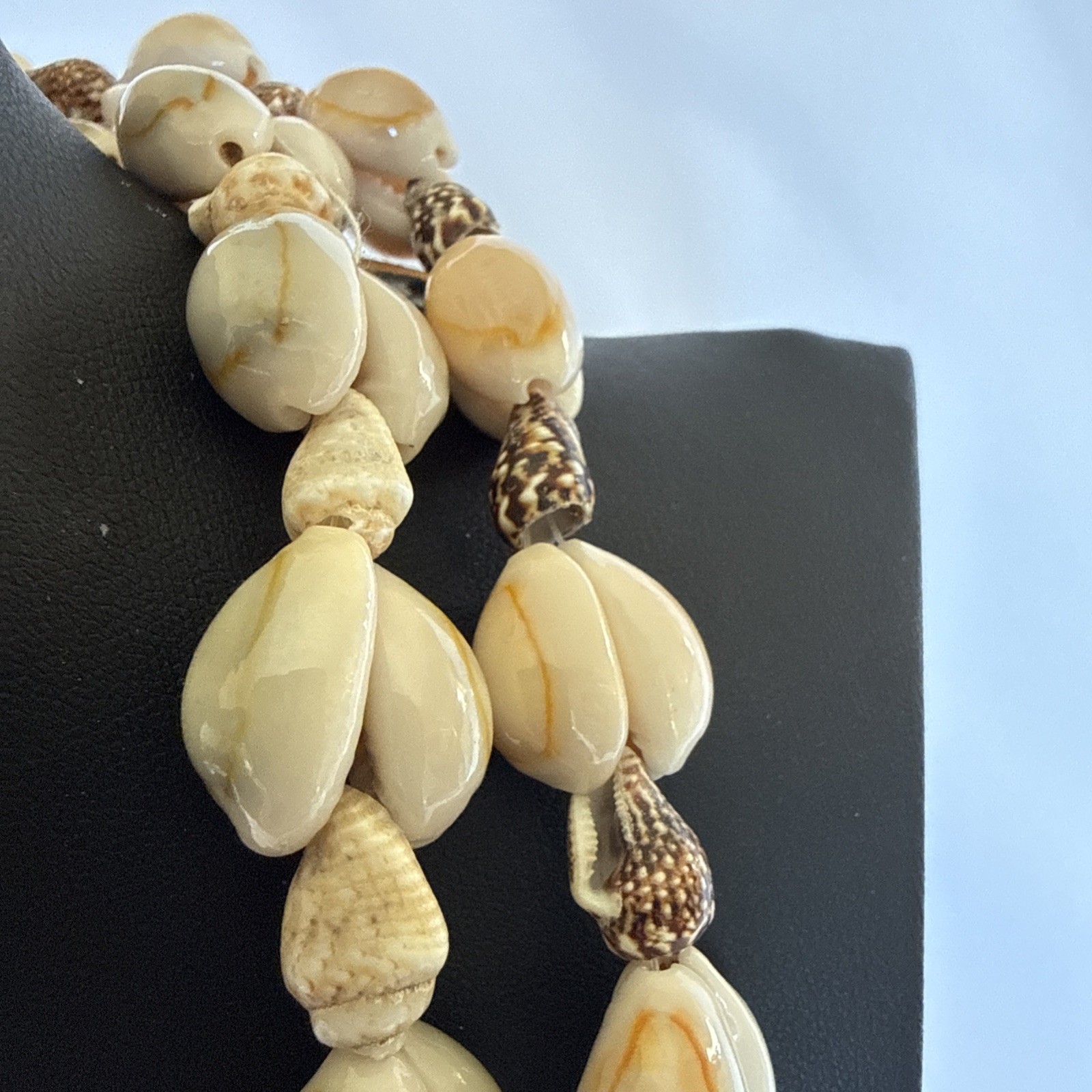 2 Vintage Cowrie Cowry Sea Shell Necklaces Beige White Gray Set Natural Jewlery