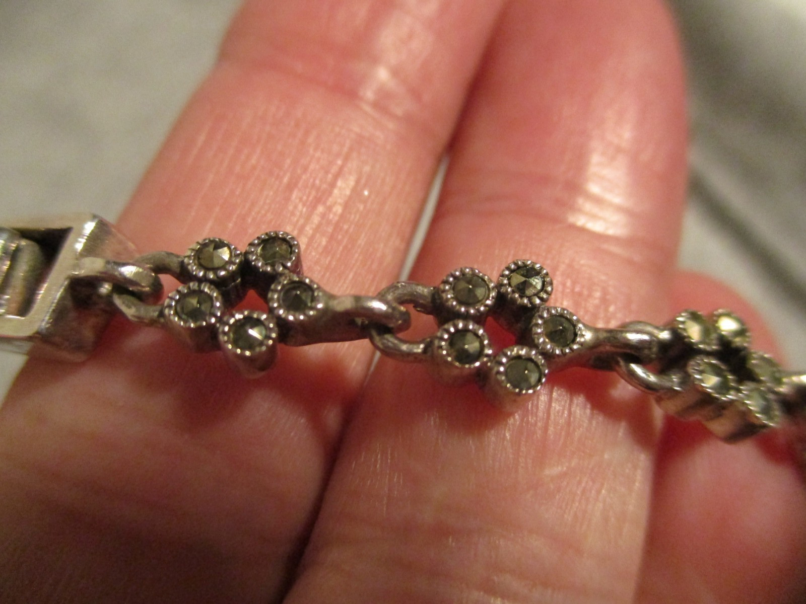vintage GARNET necklace Sterling Silver 925 Czech 2 oz. sparkly Marcasites 17.5″