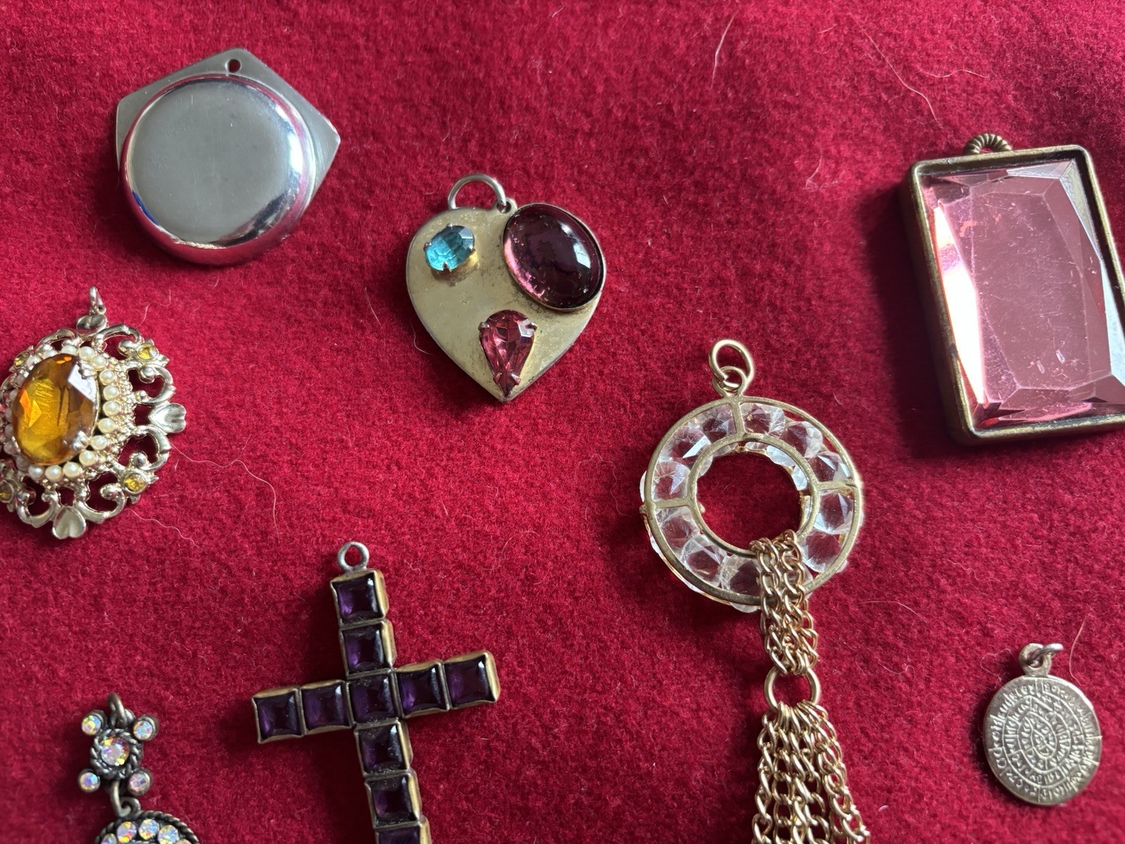 Vintage Mixed Jewelry Pendant Charm Lot Gold Silver Tone + Stones Lockets