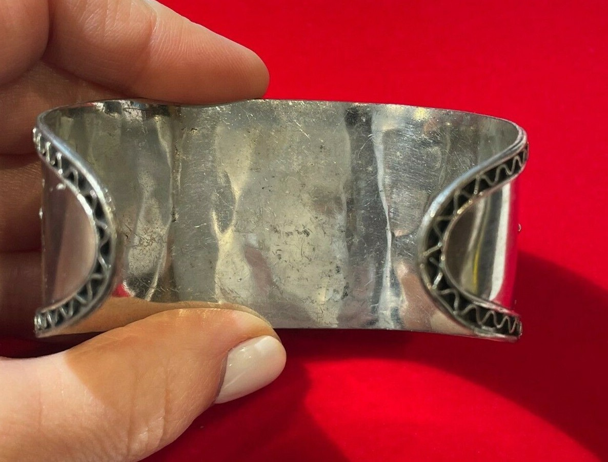 Vintag Chunky Ethnic Silver Tone Etched Tigers Eye Jade Cuff Bangle Bracelet DC2