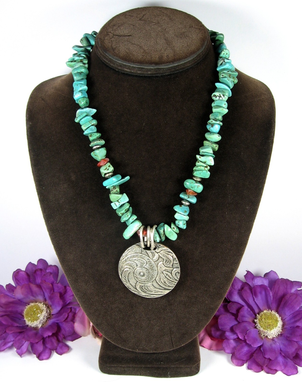 COLDWATER CREEK Vintage Green Turquoise Stone Bead Spiral PENDANT Silvertone 18″