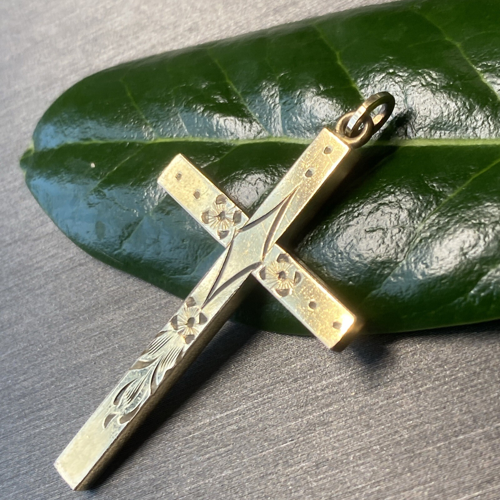 Vintage Cross Pendant Pre-owned Estate Jewelry 12K Gold Filled Antique Unmarked