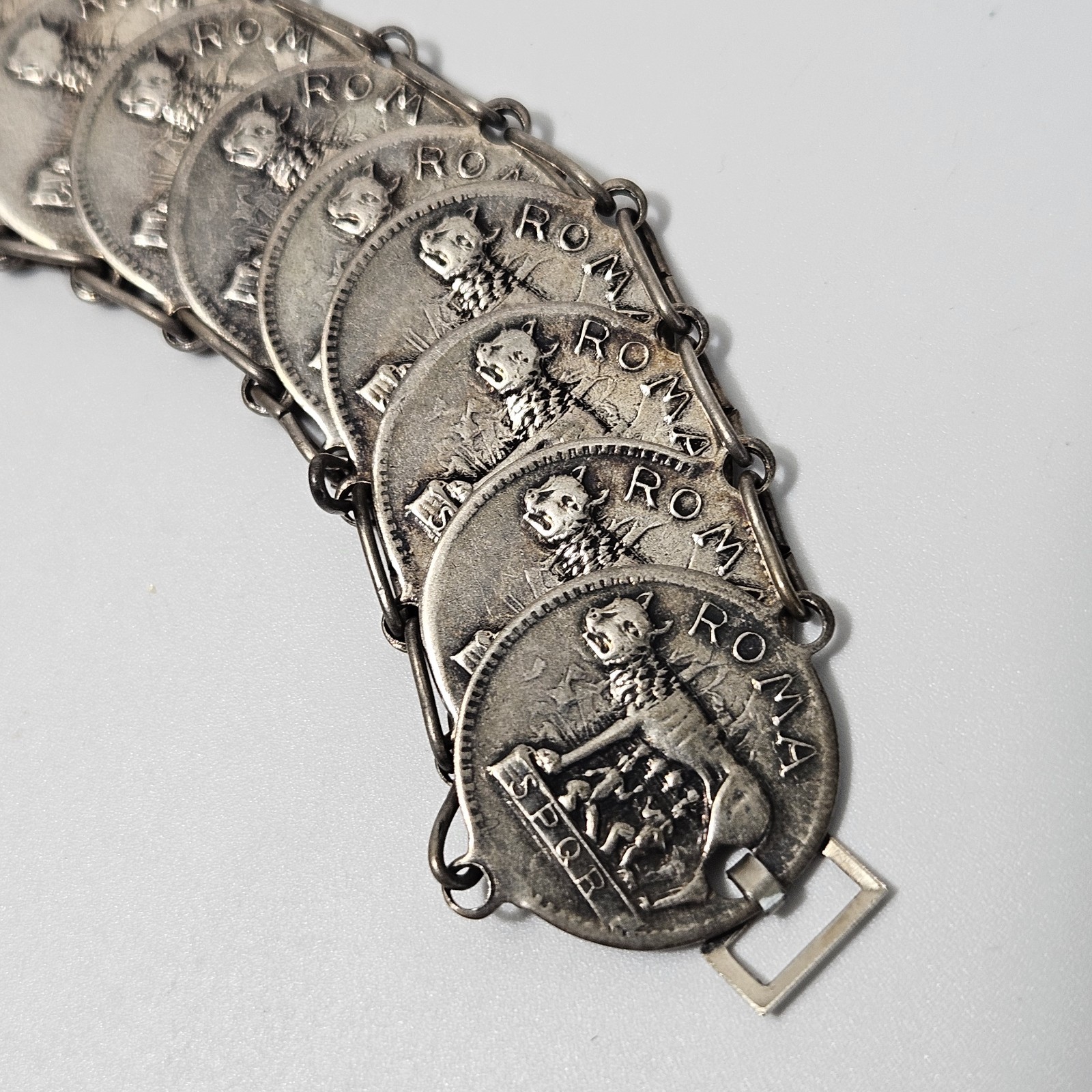 Vintage Roma Rome Coin Link Bracelet Fold Over Clasp 7″