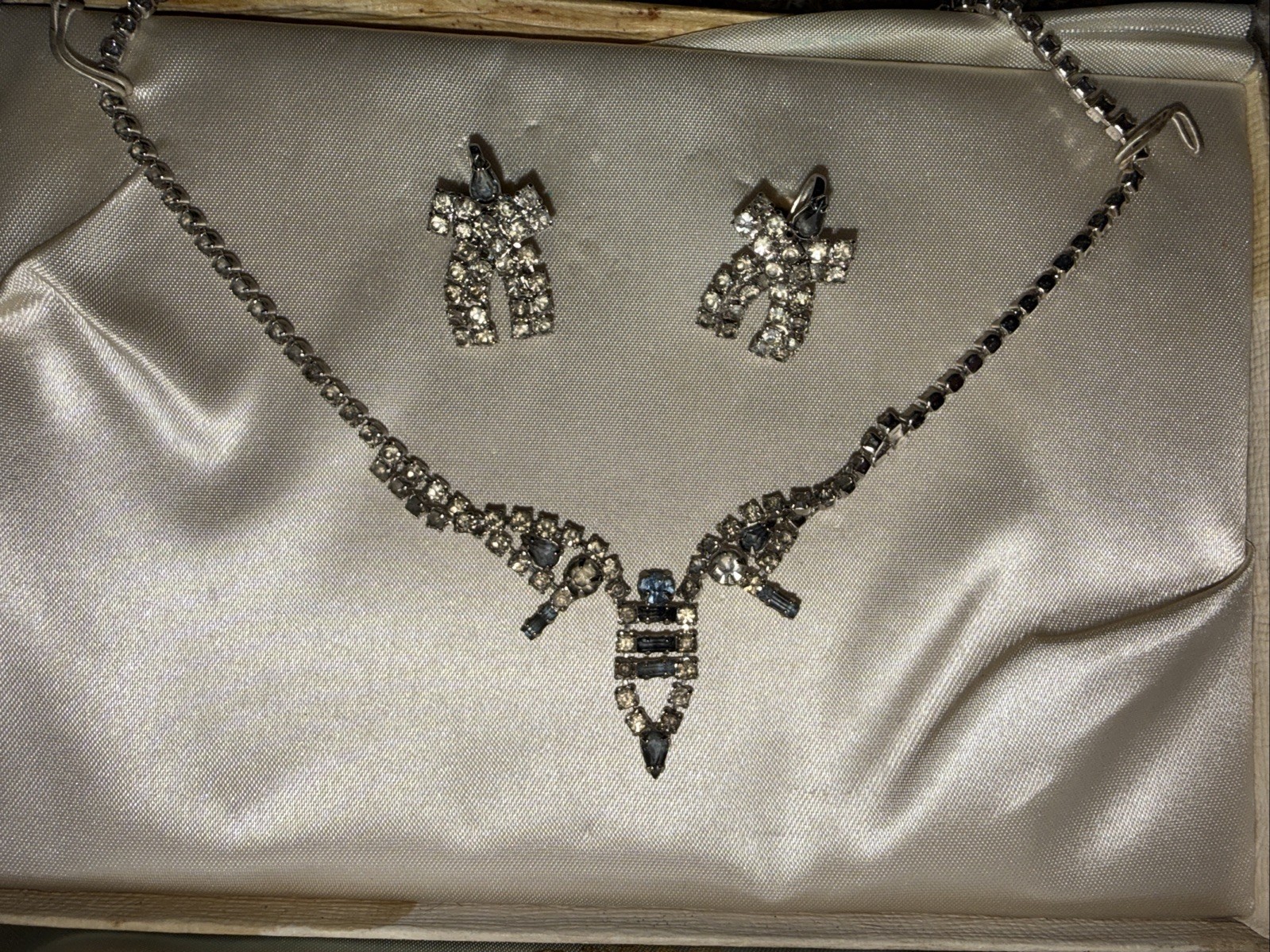 VTG Choker Necklace Blue White Colorless Rhinestones 16” Round Marquise Set