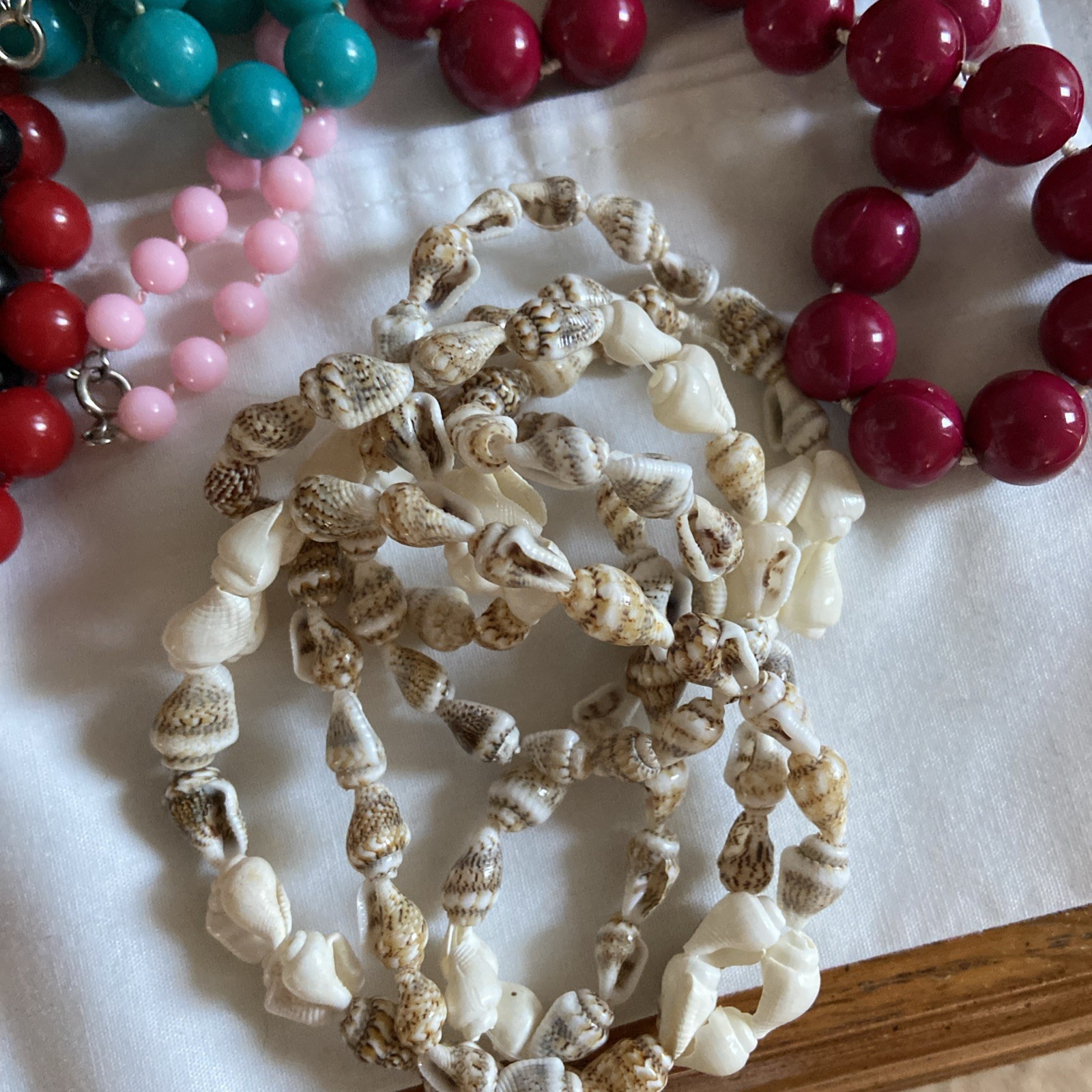 Costume Jewelry Lot Necklaces Pin Hair Clip. Almost 2 lbs. PreOwned