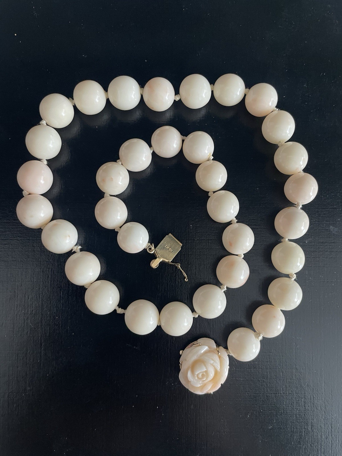 NATURAL ANGEL SKIN CORAL NECKLACE W/ MATCHING EARRINGS-14kt GOLD CLASP & EARRING