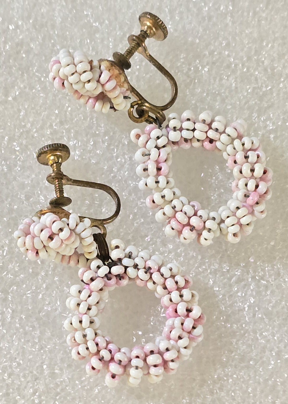 Vintage Pink White Seed Beads Beaded Dangle Drop Hoop Screw Backs Earrings