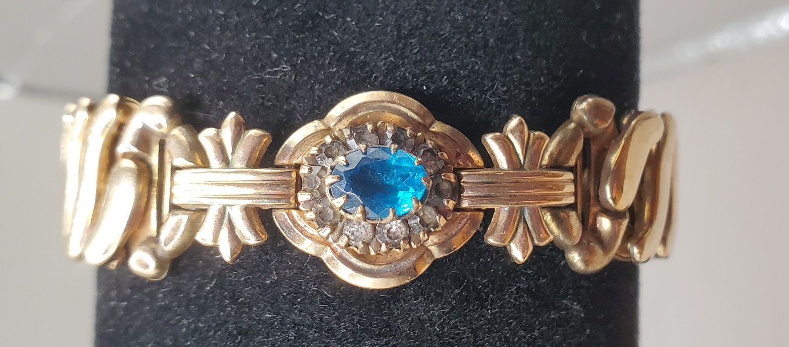 Gold Filled 1947 BOJAR Signed Aqua Blue Glass Sweetheart Expansion Bracelet