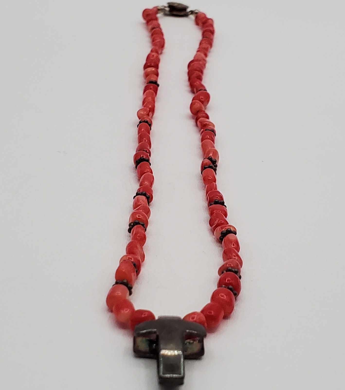 VTG 925 Red Coral Bead 17in Necklace Sterling Silver 15gtw Puffed Open Cross