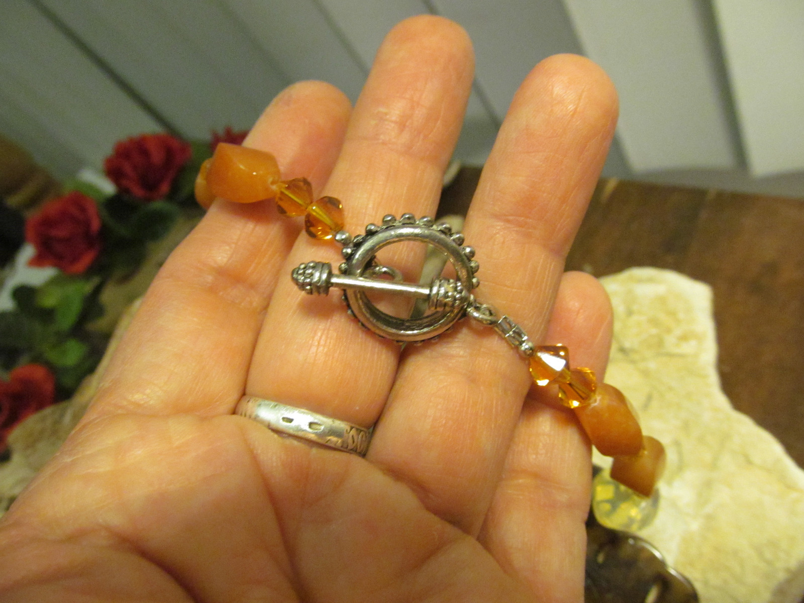 Silver tone Jade Agate Tiger’s Eye Gemstone Bead Beaded Carvd Pendant Necklace