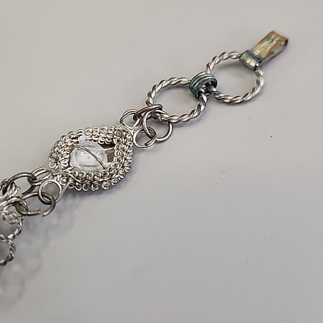 Vintage Mexican Wire Wrapped Bracelet Silver Plated Cannetille Blue Glass 6.5″