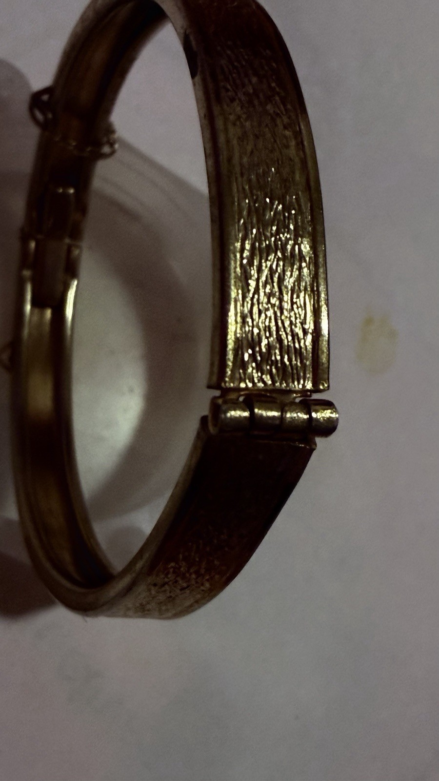 Vintage Gold-Tone Hinged Bangle Bracelet-Textured Finish Classic Statement Piece