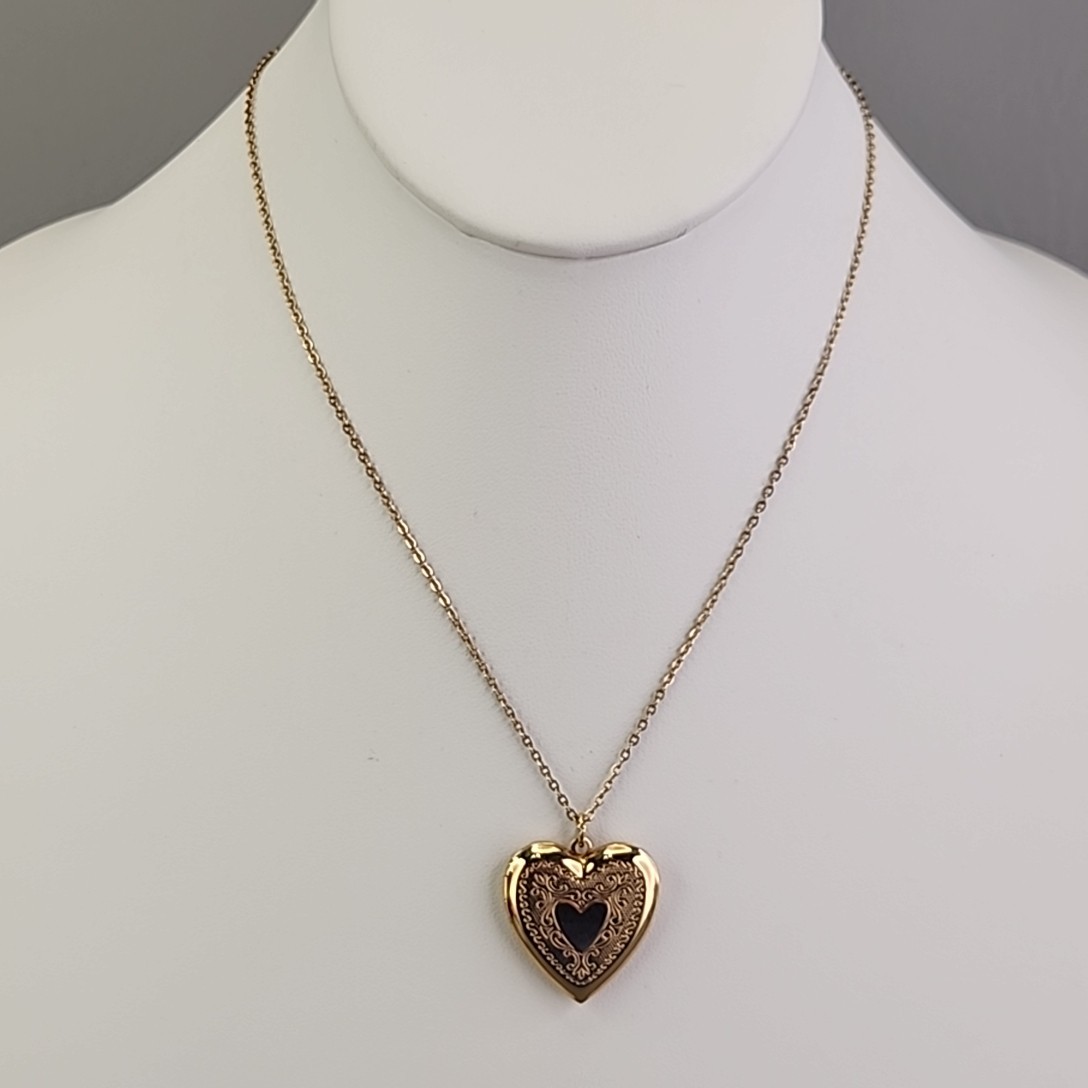 Vintage Heart Locket Necklace Stamped 2cm Gold Tone 16″