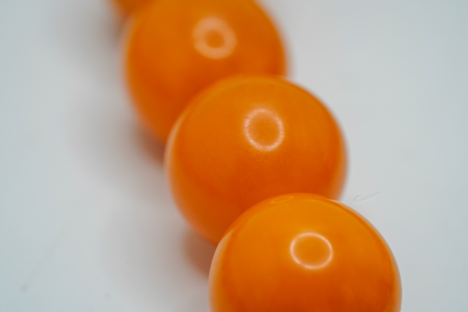 Vintage Long Egg Yolk Butterscotch Amber 45 Bead Necklace 39″ x 20mm 253g