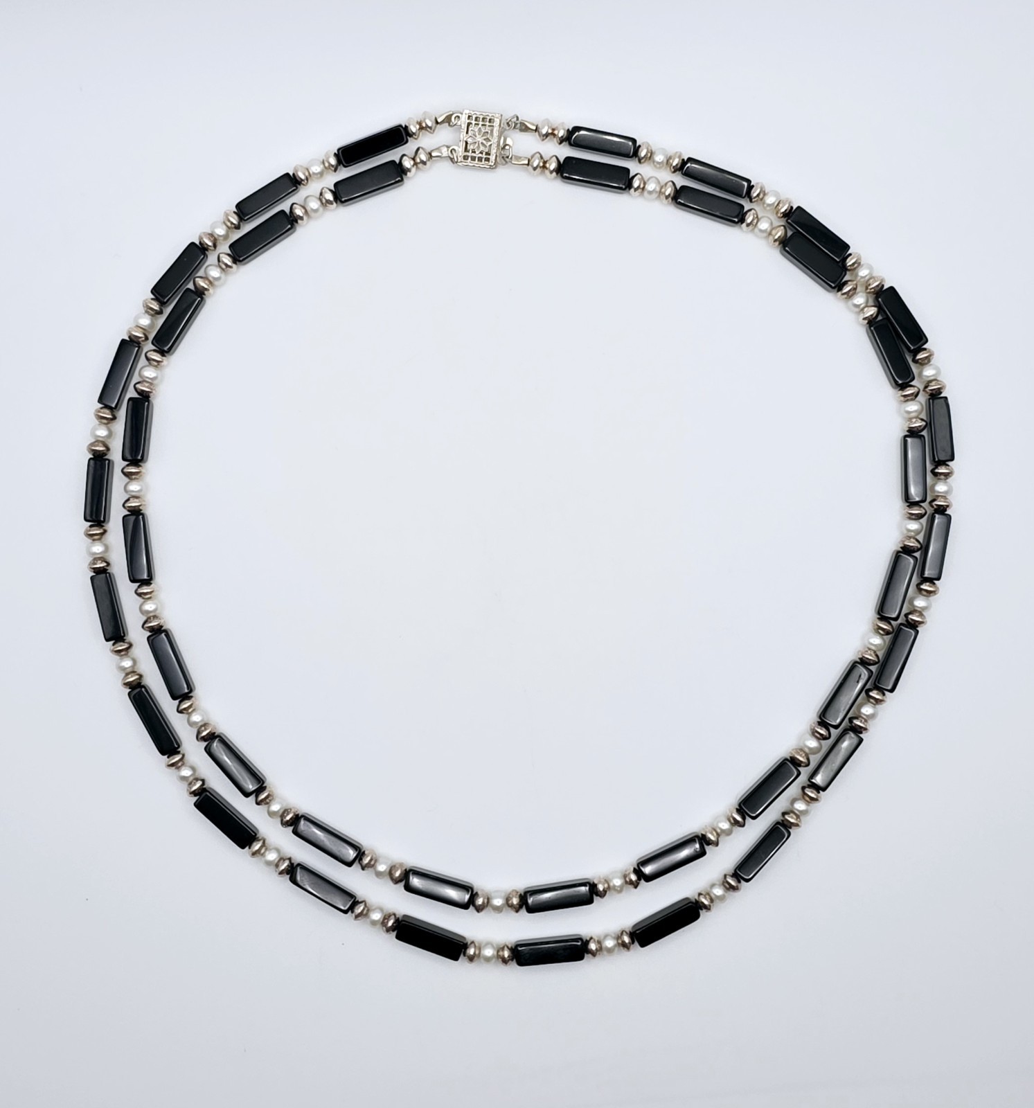 Vintage 925 Sterling Silver Double Strand Black Onyx Genuine Pearl Necklace 18″