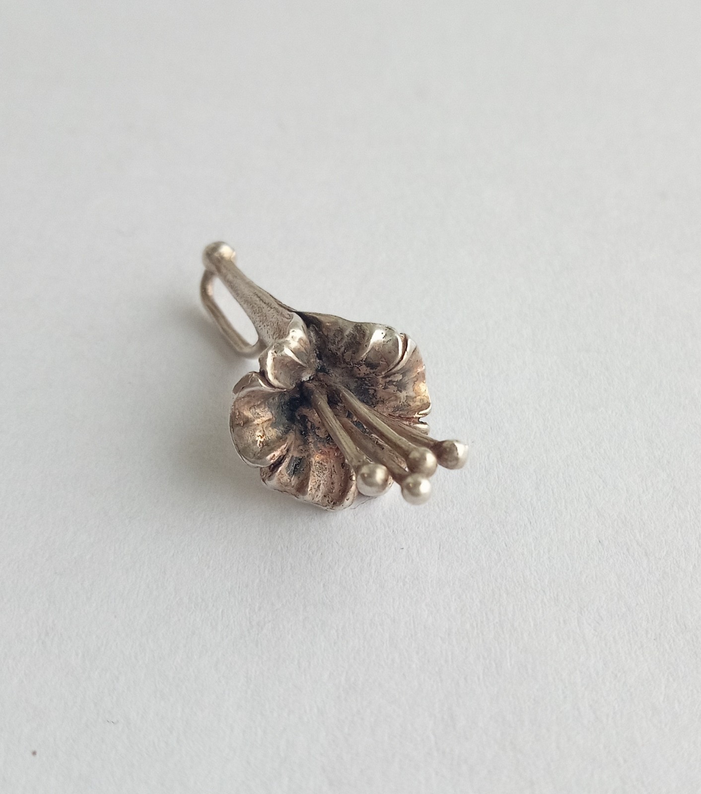 Vintage Beautiful Pendant Sterling Silver 875 test star USSR times Women Jewelry