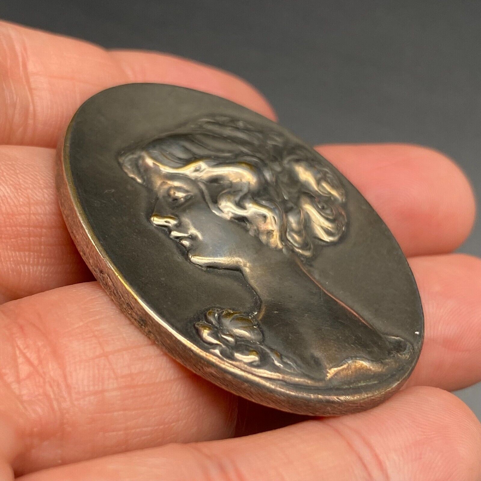 Vintage Art Nouveau Cameo Lady Portrait Oval Silver Pin Brooch