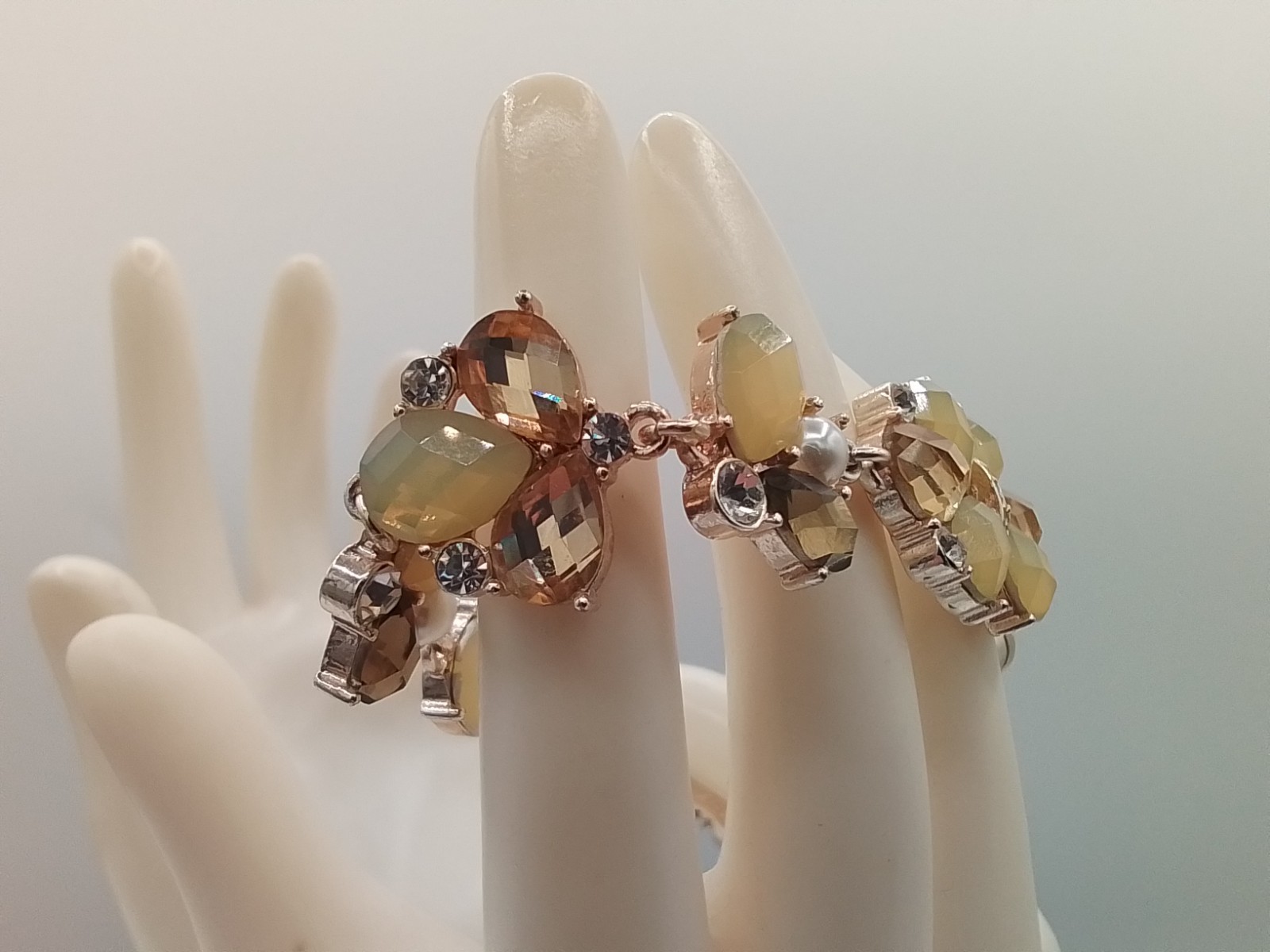 MILKY YELLOW FACETED HONEY-HUED MORPHO BUTTERFLY INSECT MOTIF TENNIS BRACELET