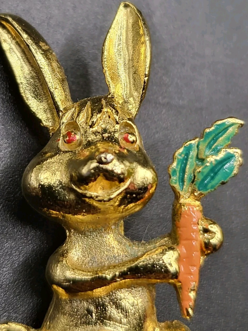 Vintage Gold Tone Bunny Rabbit Holding Carrot Enamel Brooch Pin
