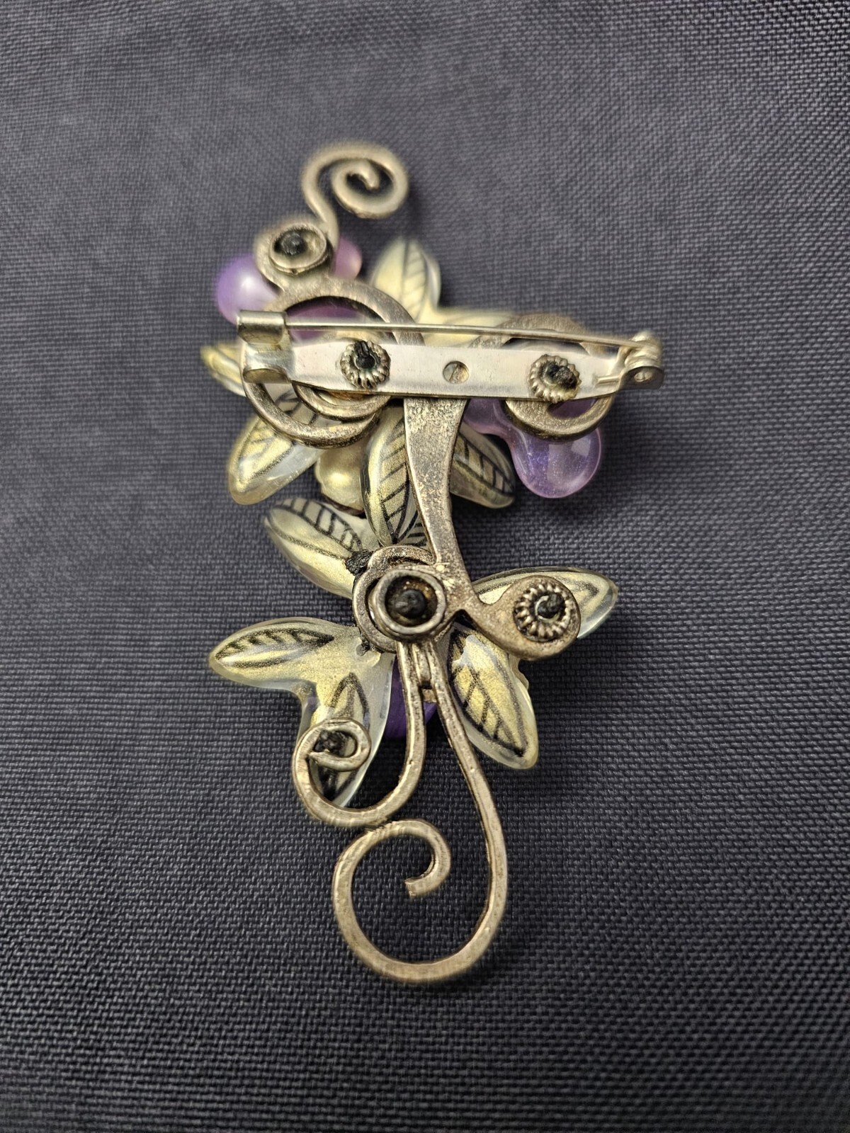 Vintage Lucite Brooch Floral Purple Pink & White Bouquet w Silver Tone Metal 3″
