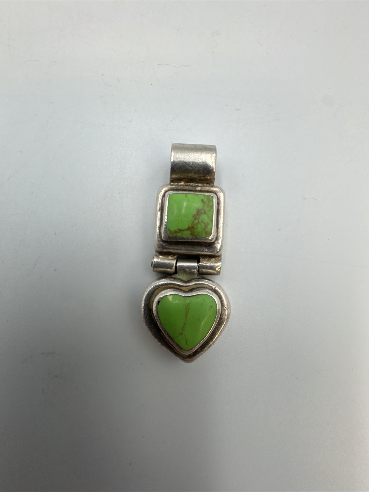 Lime Green Square & Heart Shaped Stone Vintage Sterling Silver 925 Pendant 13.2g