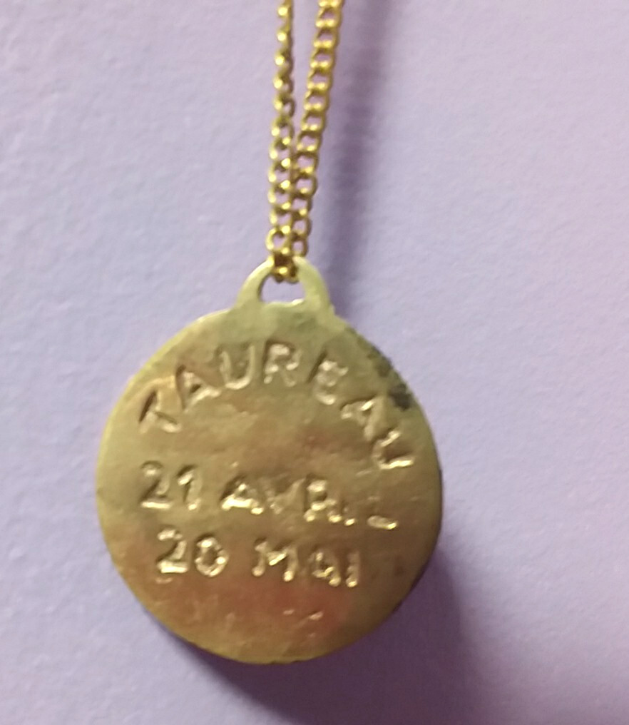 Vintage Zodiac Necklace ~ Gold Tone ~ Taurus (Taureau) April 21 – May 20 ~ 32″