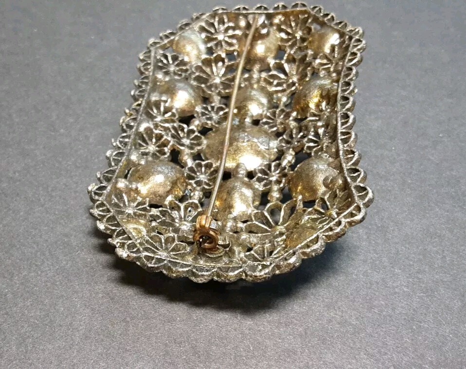 Vintage New England Glass Works Large Brooch Green Rhinestone 2 3/4″ x 1 3/4″