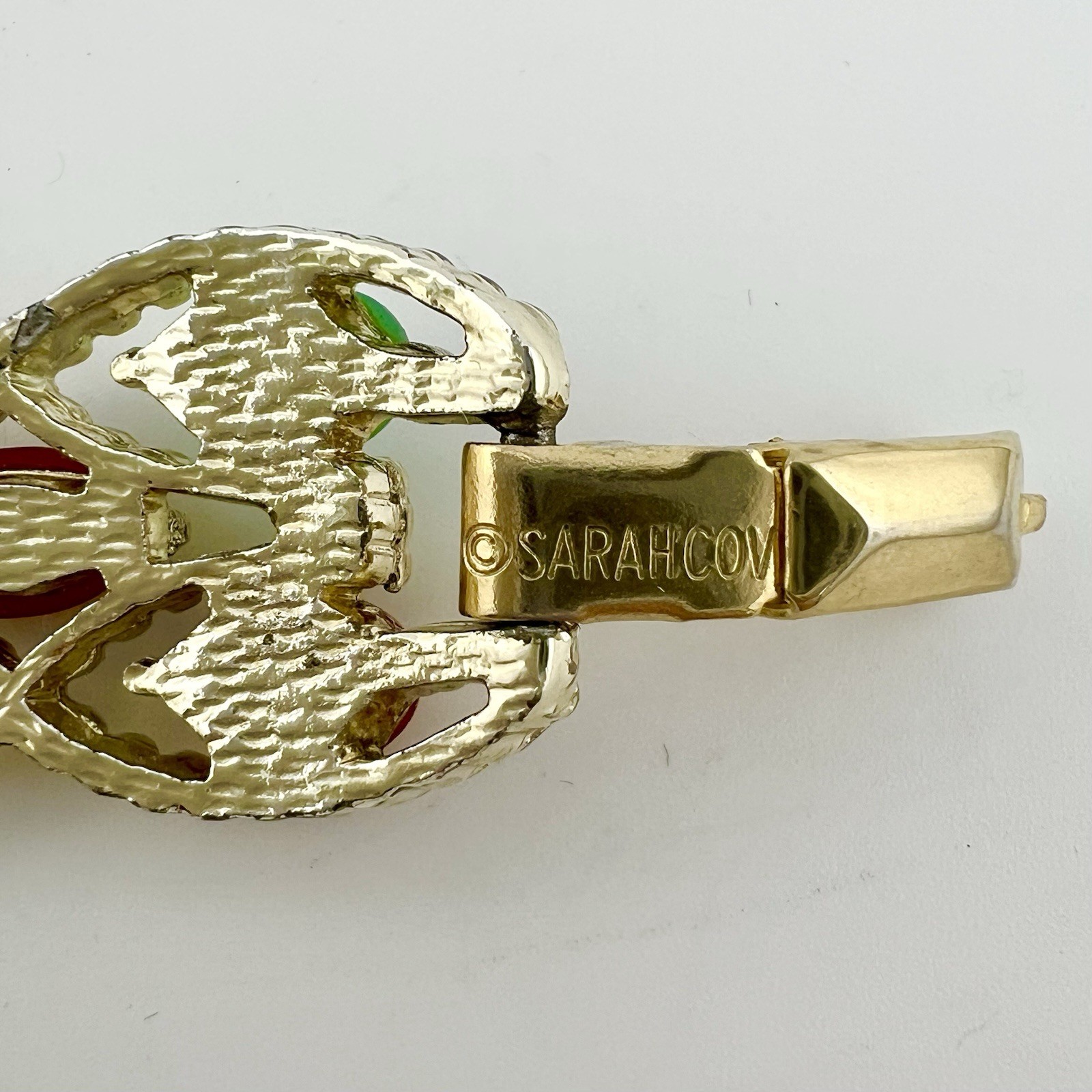 Vintage Sarah Coventry MCM Bracelet Brooch Set Gold Tone Green Red Signed