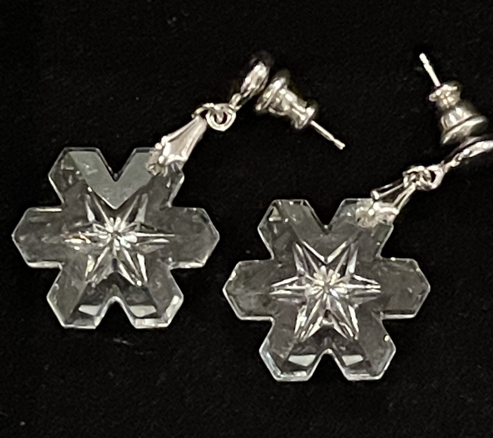 Vintage Earrings Crystal Cut Glass Snowflakes Pierced Post Dangle Drop Jewelry