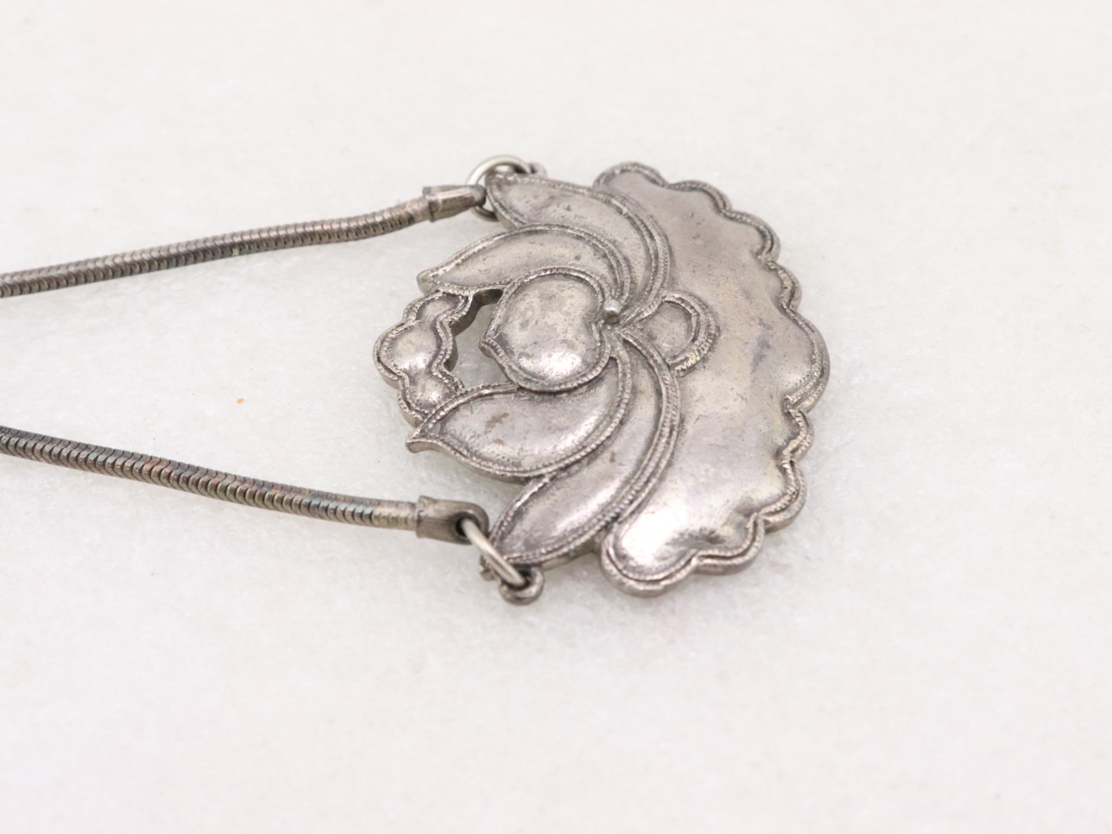 20″ Vintage Alva Museum Replicas Lotus Flower Necklace Antique Silver Tone